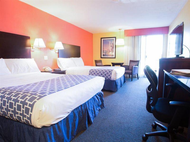 Uncommoner Hotel By Reverie Boutique Collection West Yarmouth Exterior photo