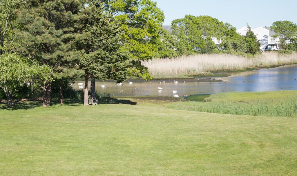 Uncommoner Hotel By Reverie Boutique Collection West Yarmouth Exterior photo